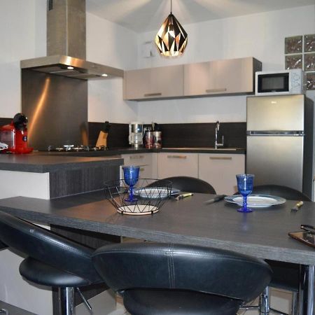 Appartement 3 Pieces A Saint-Cyprien : 6 Couchages, Piscine, Terrasse, Parking Et Wifi - Fr-1-225D-68 المظهر الخارجي الصورة